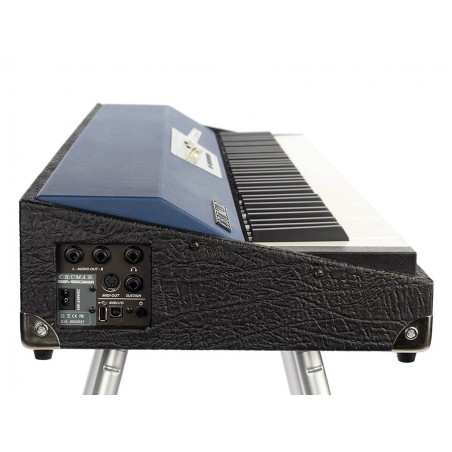 Crumar SEVENTEEN | Casa Abreu - Loja de Instrumentos Musicais