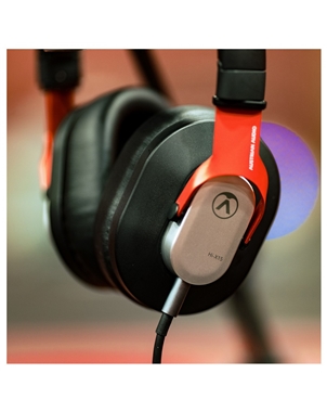 AUSCULTADOR AUSTRIAN AUDIO HI-X15 | Casa Abreu - Loja de Instrumentos Musicais