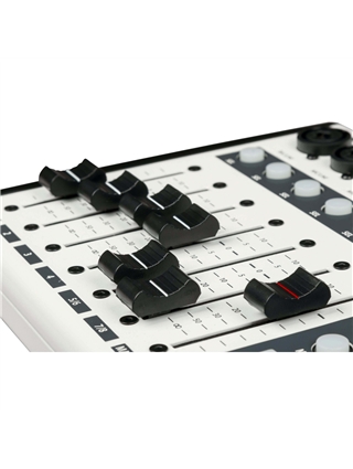MESA MISTURA DIGITAL PROEL DIGIPAD 8 | Casa Abreu - Loja de Instrumentos Musicais
