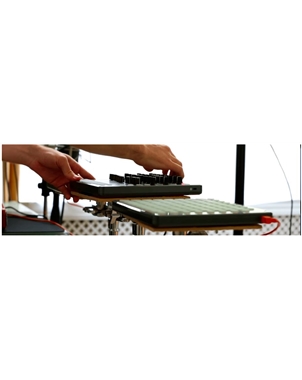 CONTROL SURFACE NOVATION LAUNCH CONTROL XL | Casa Abreu - Loja de Instrumentos Musicais